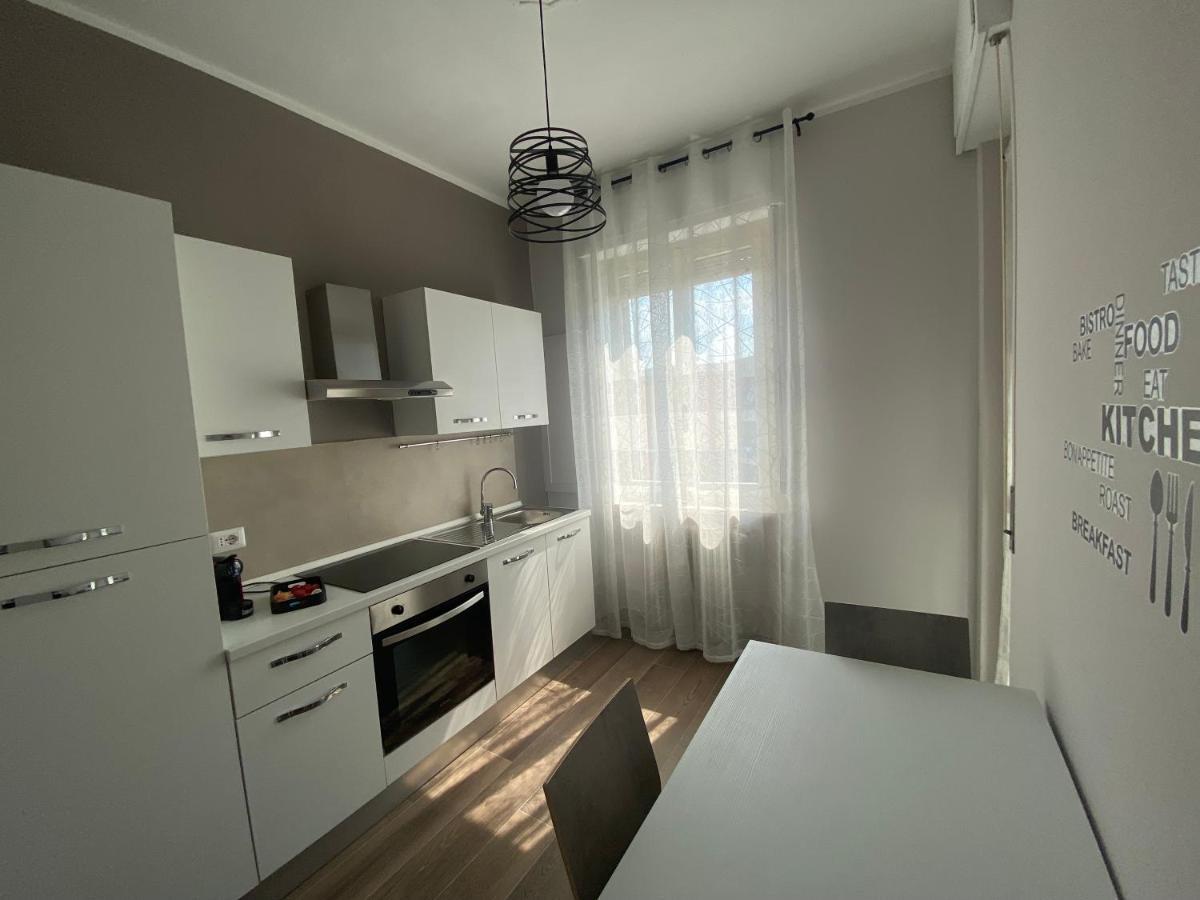 Apartment La Casa Di Alice2 Vercelli